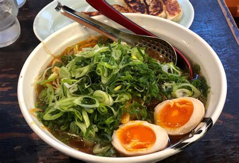 乃木坂 ラーメン: 宇宙の味を求めて